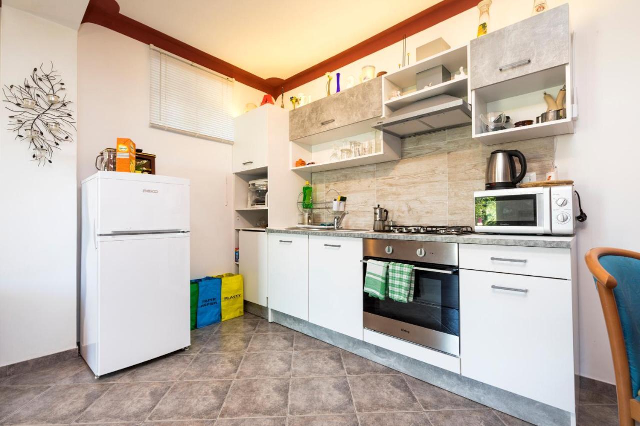Apartman Maya Mali Losinj Exterior photo