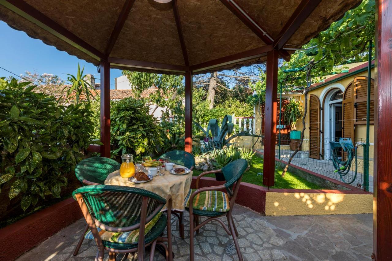 Apartman Maya Mali Losinj Exterior photo